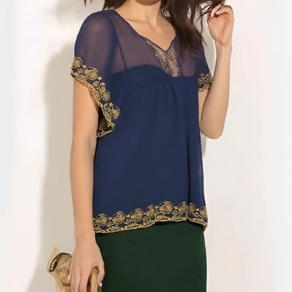 Anthropologie Tops - FLYING TOMATO Woman's Top Size Med